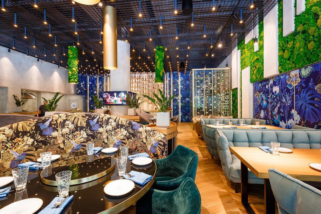 Наши работы: Ресторан "Лето"