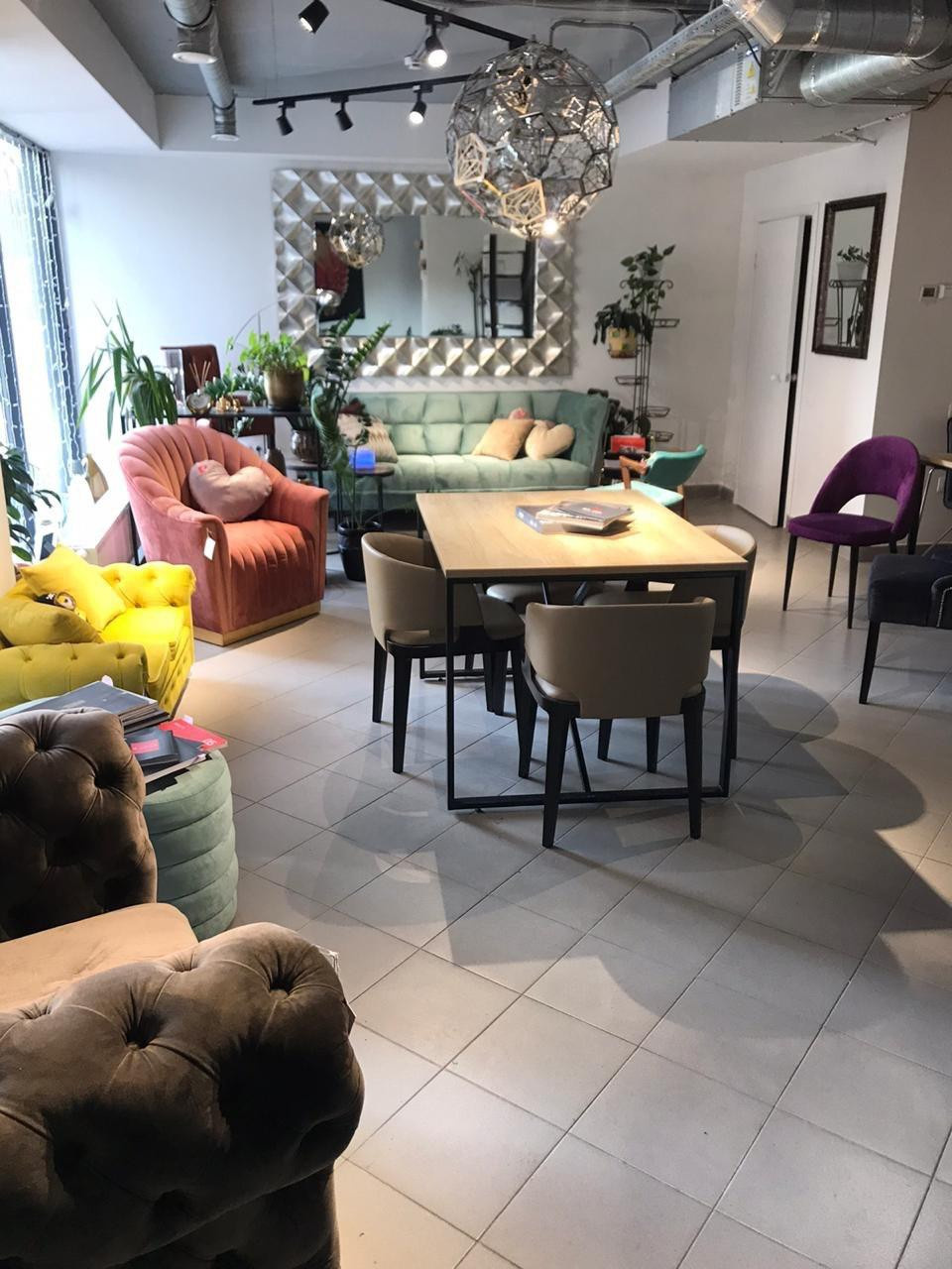 Ждем вас у нас в салоне на Калинина 32