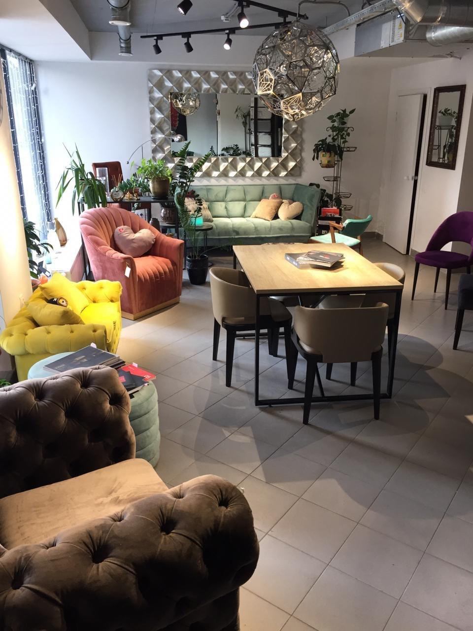 Ждем вас у нас в салоне на Калинина 32