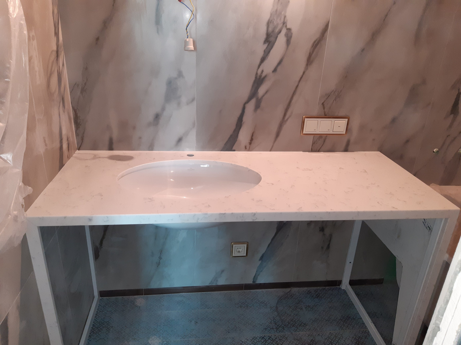 Кварцевый агломерат beleNco (Турция)