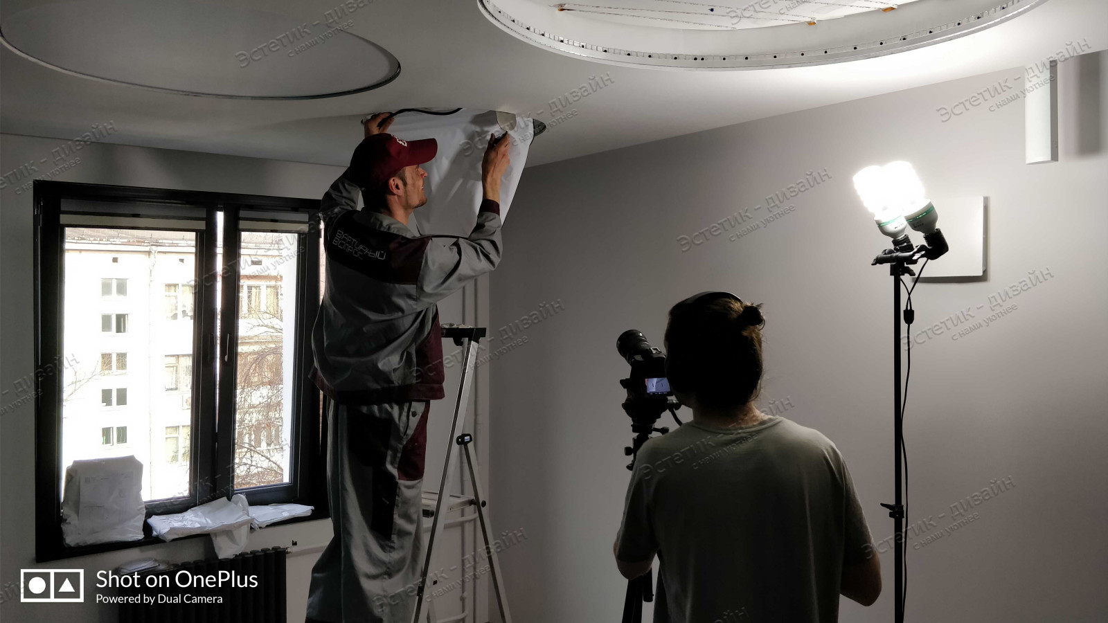 Натяжные потолки с подсветкой