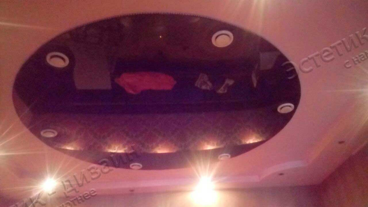 Натяжной потолок в кафе