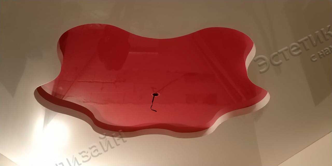 Двухуровневый натяжной потолок