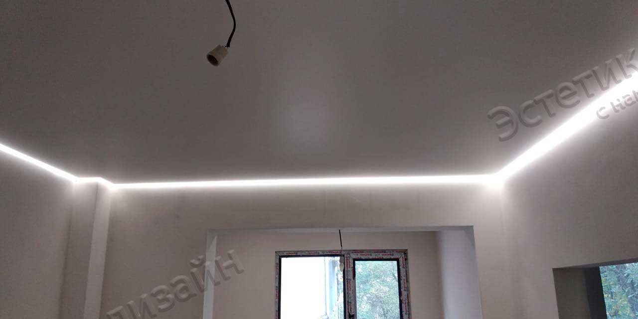 Парящий натяжной потолок