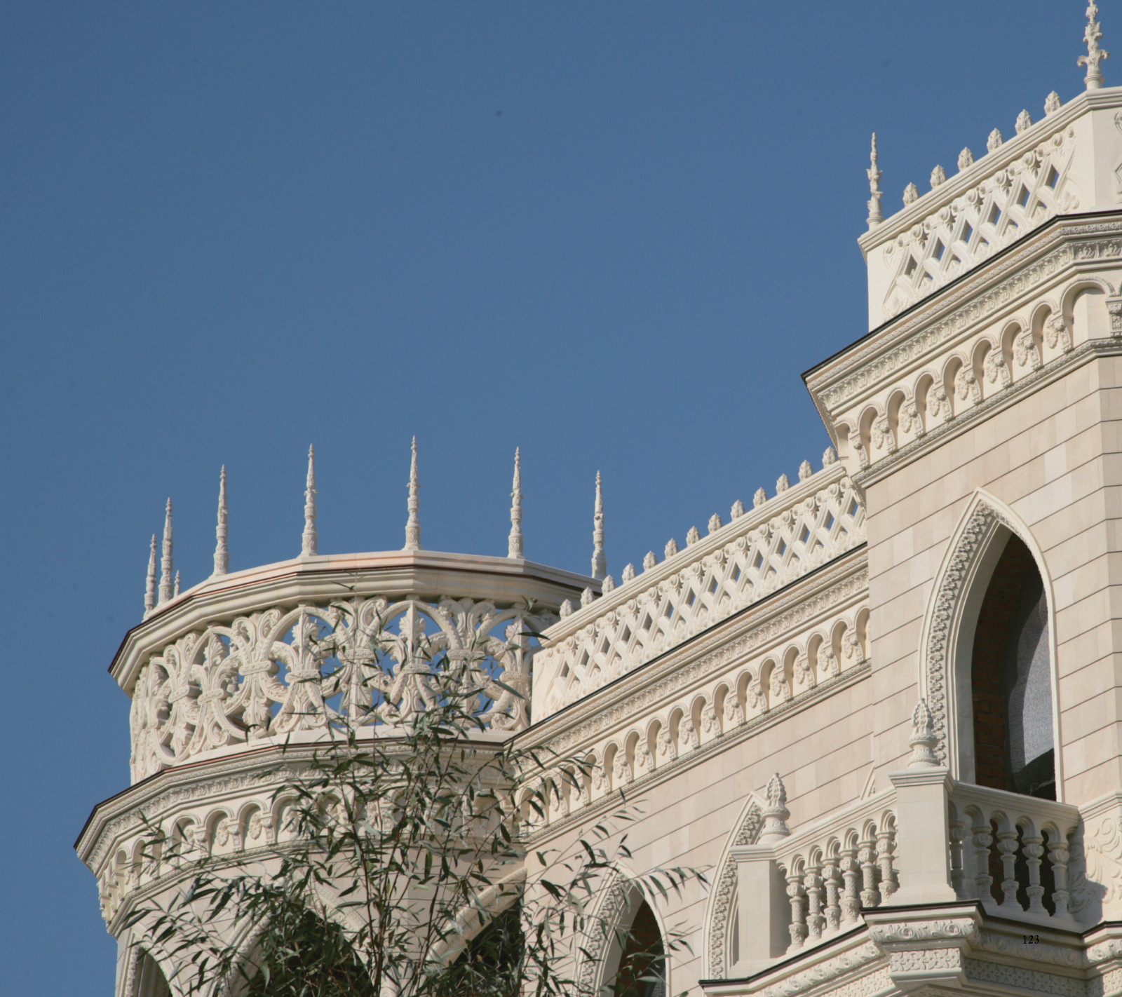 Готическая вилла