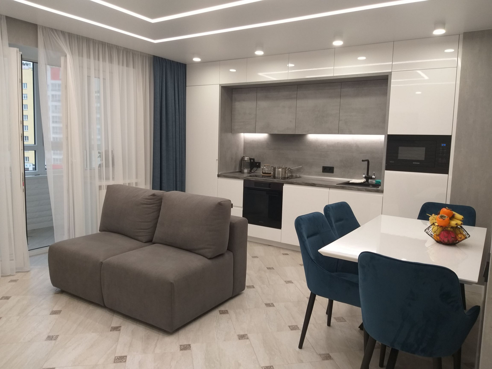 Ремонт трехкомнатной квартиры под ключ (Мостовицкая, 11)