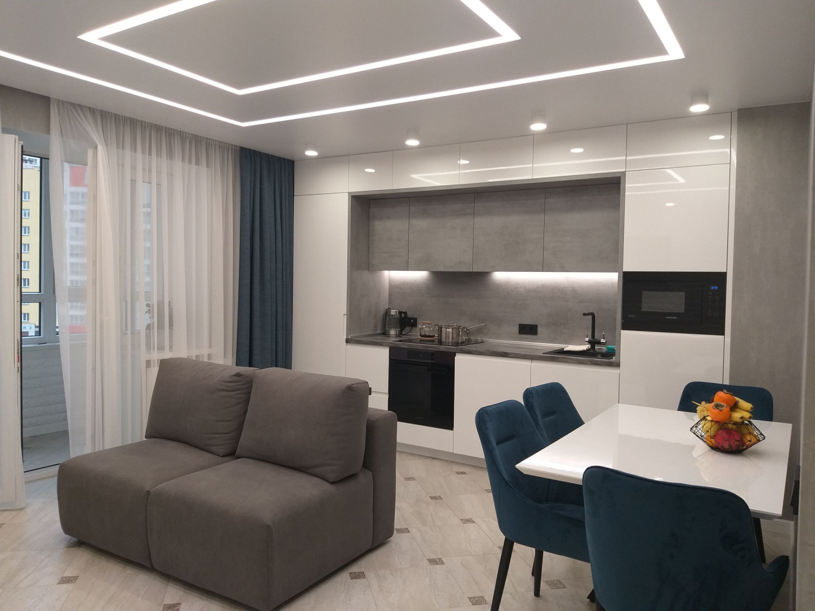 Ремонт трехкомнатной квартиры под ключ (Мостовицкая, 11)