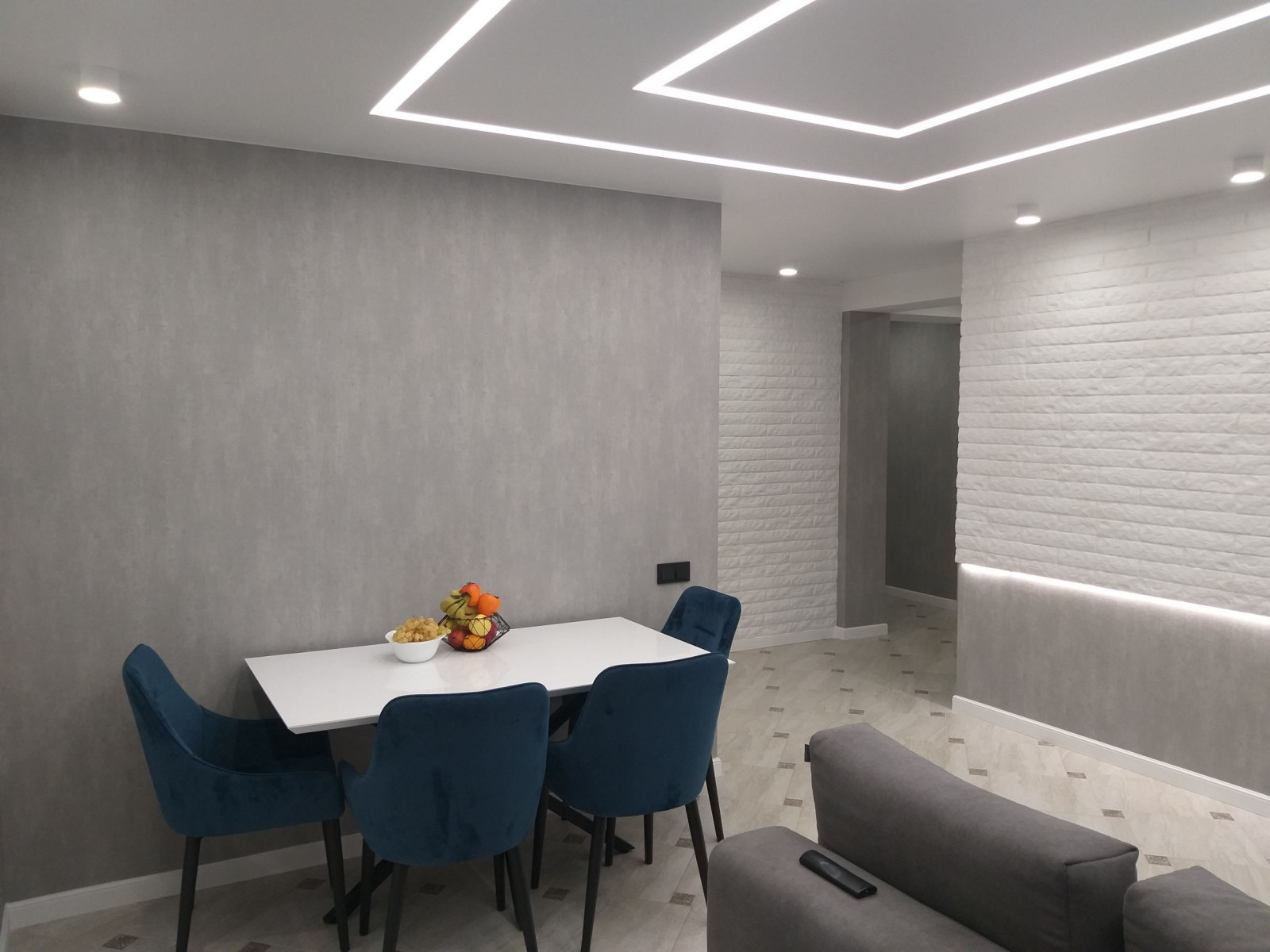 Ремонт трехкомнатной квартиры под ключ (Мостовицкая, 11)