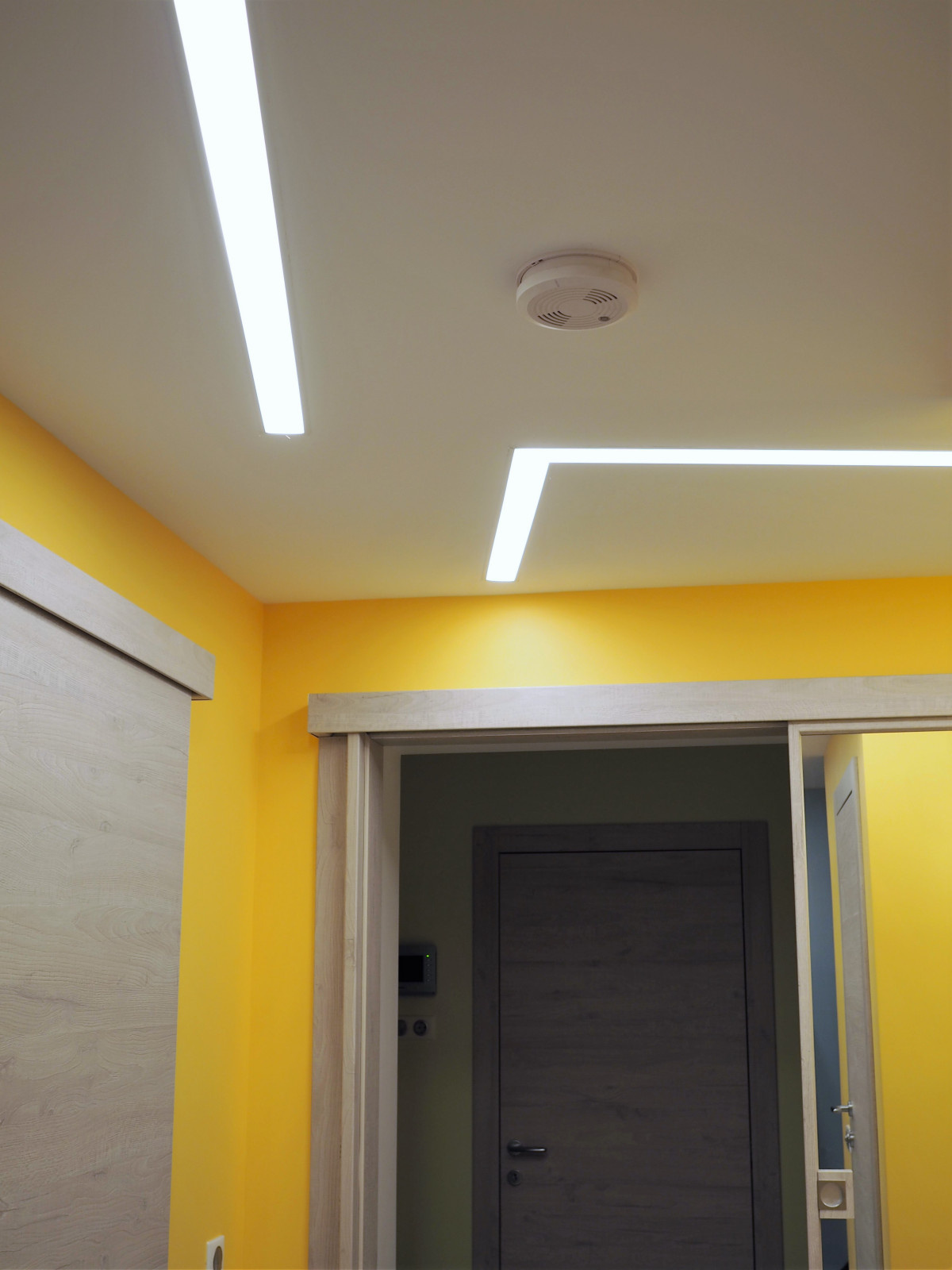 Реконструкция цокольного этажа в загородном доме