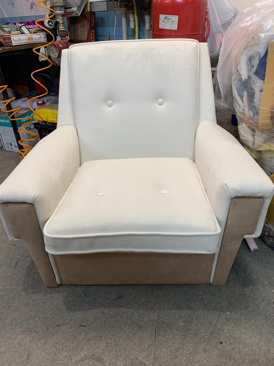 Обивка кресла от компании Фабрика Обивки