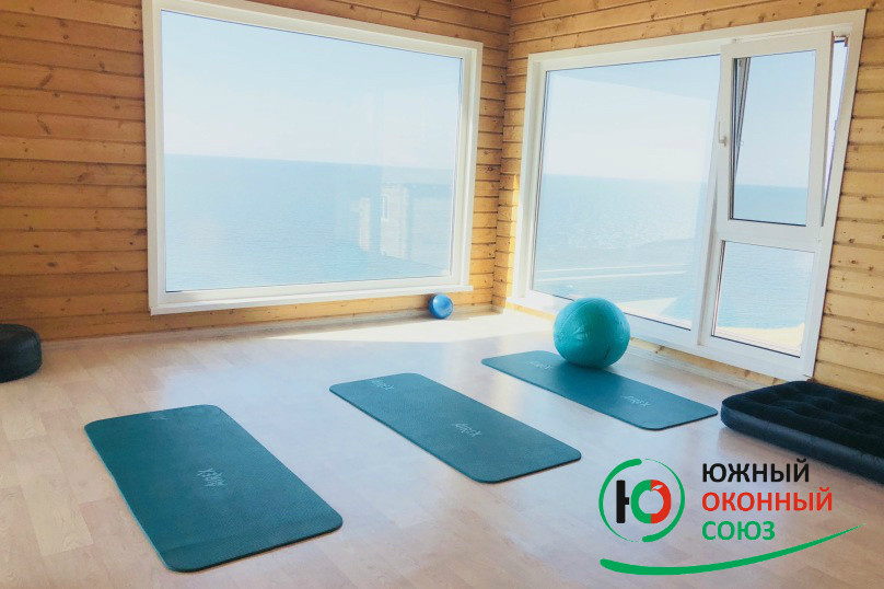 Остекление.