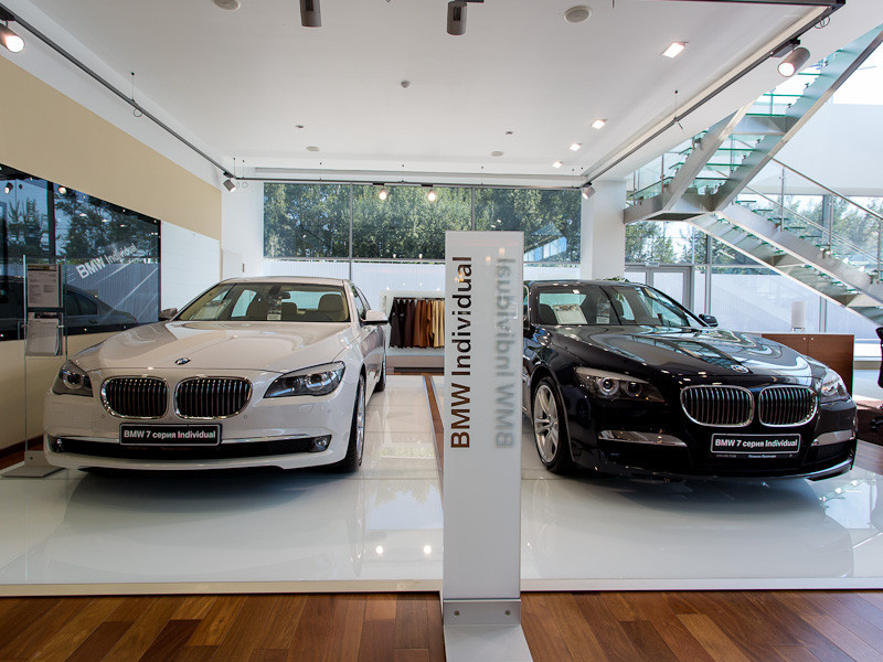 Салон BMW