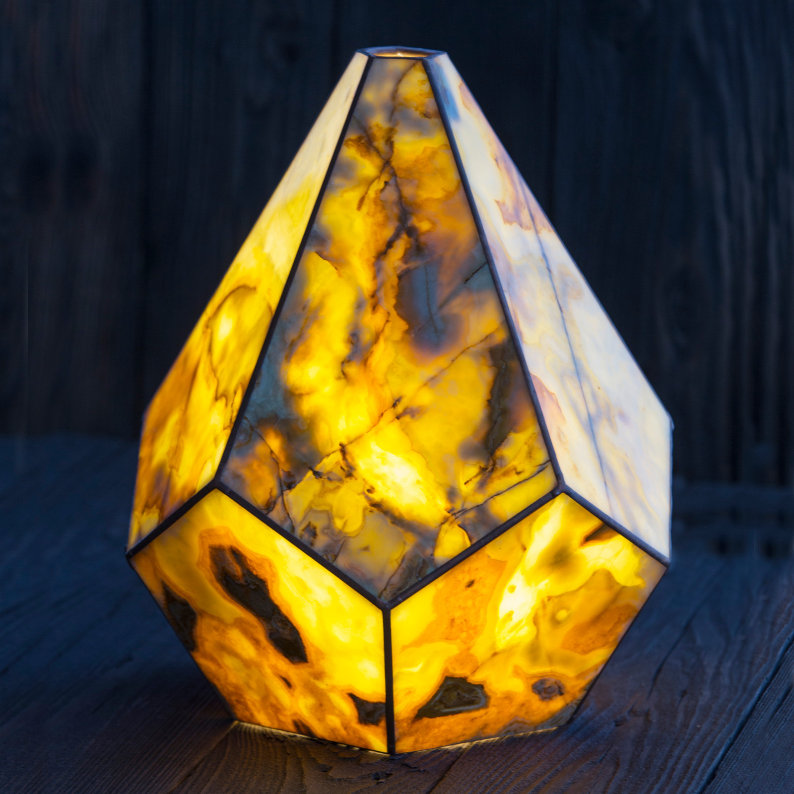 Обложка проекта: ONYX lamp | ночник из камня
