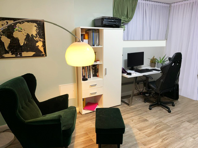 das Arbeitszimmer