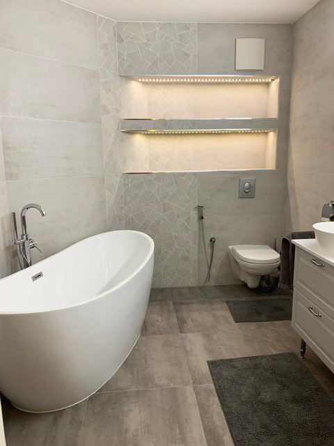 das Badezimmer