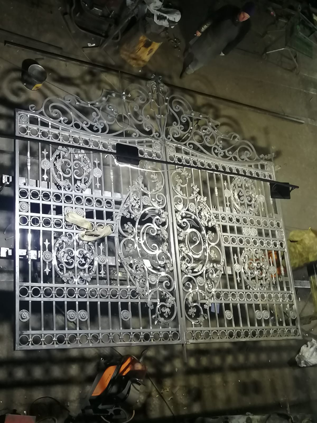 Декоративные ворота и ограждения