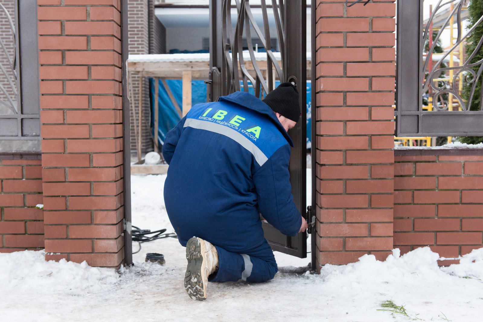 Декоративные ворота и ограждения по эскизу заказчика