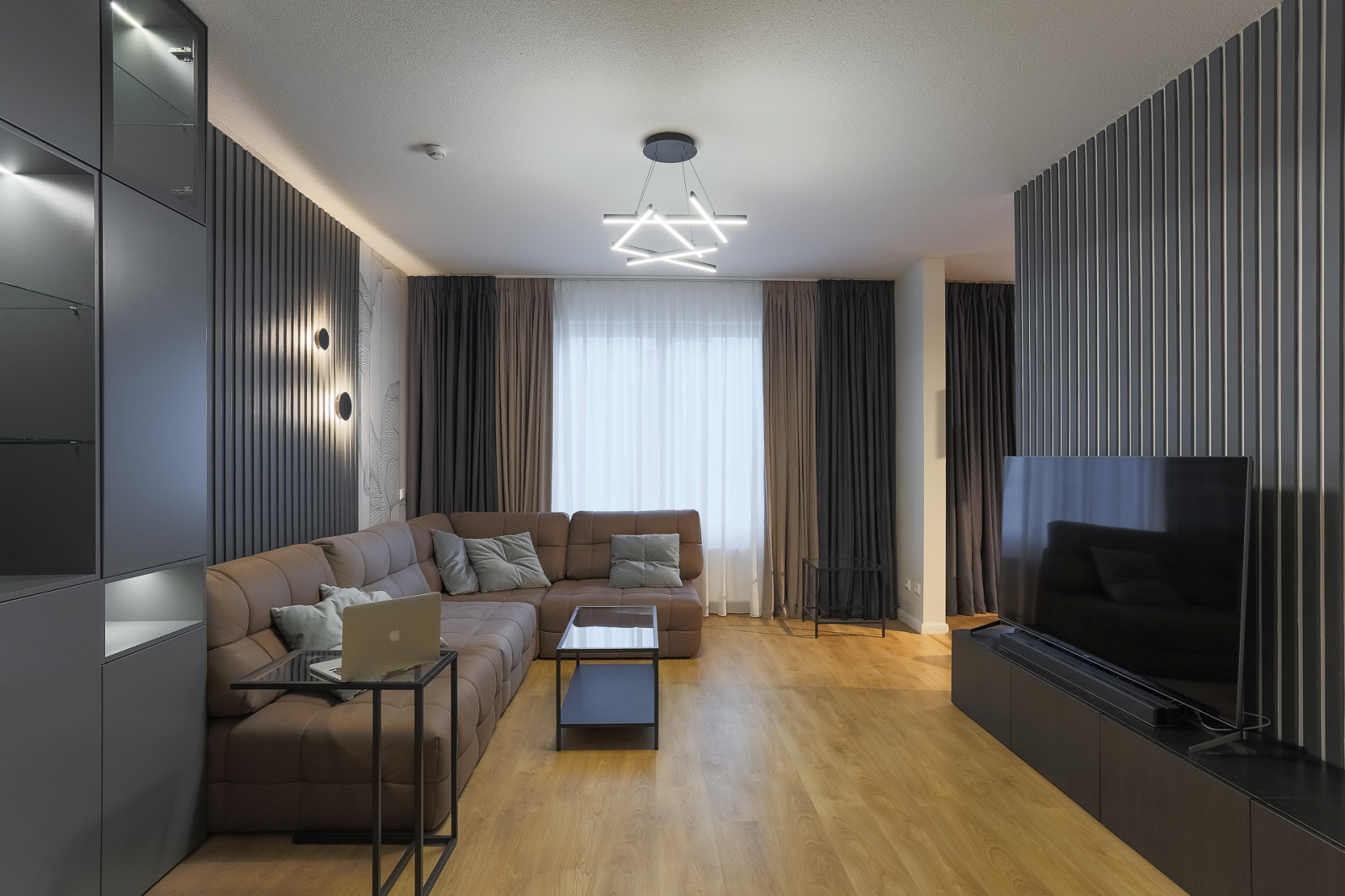 Render vs. Photo