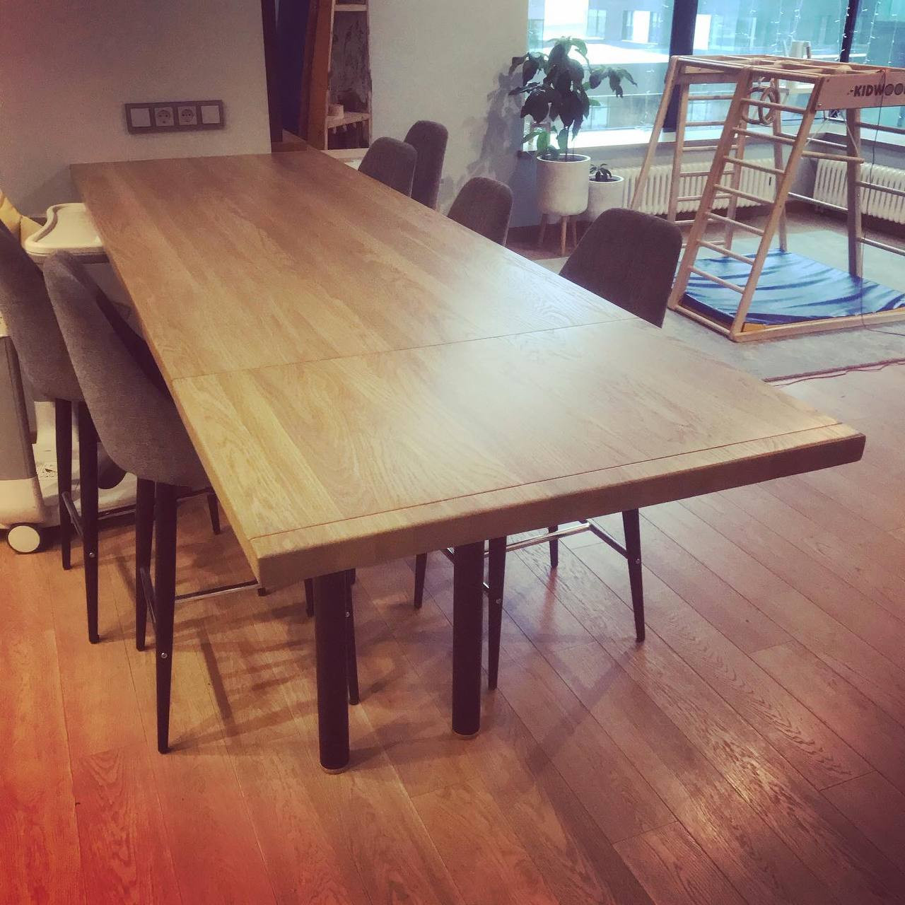 Обложка проекта: Столы