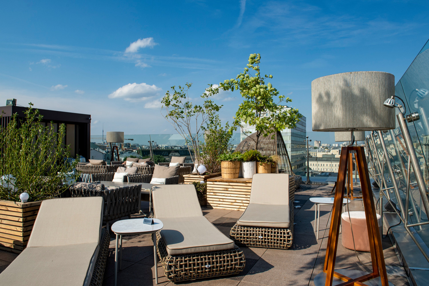 Ресторан-бар О2 в отеле Ritz Carlton Москва