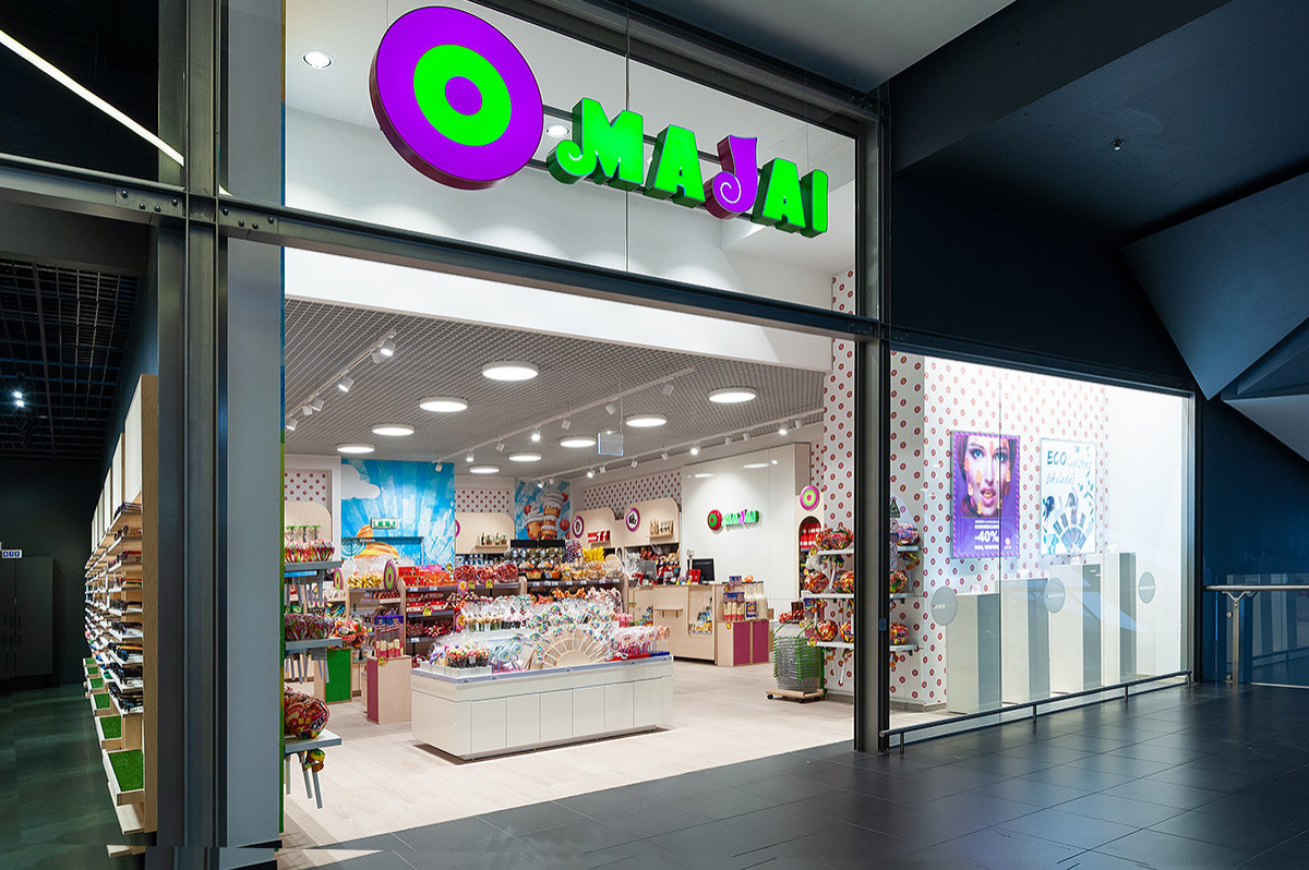 Магазин сладостей в Вильнюсе «MAJAI». Скрытые итальянские двери