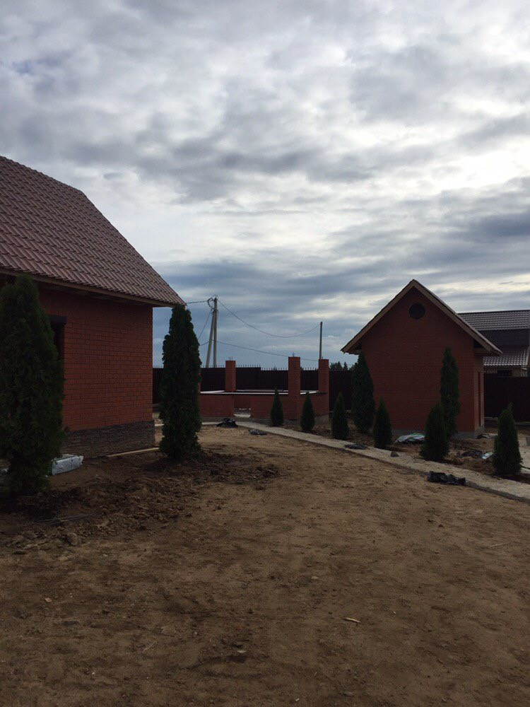 Озеленение и благоустройство территории