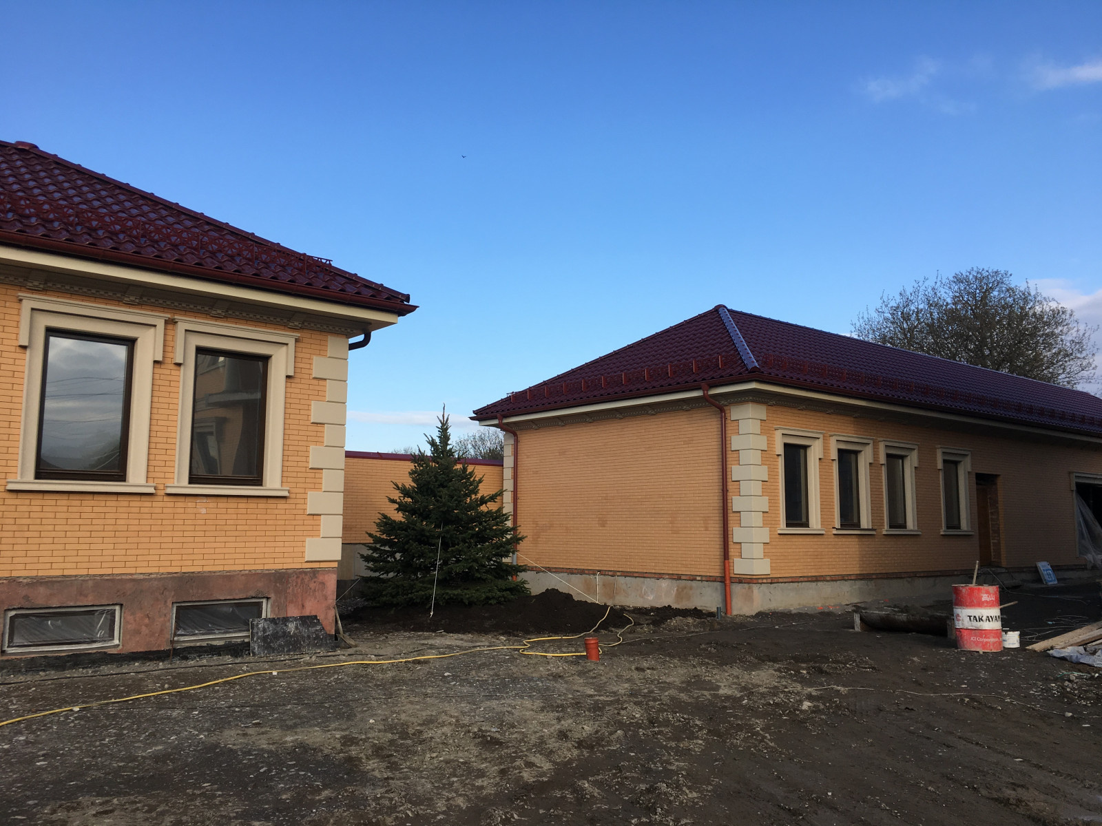 Обложка проекта: Озеленение и благоустройство территории