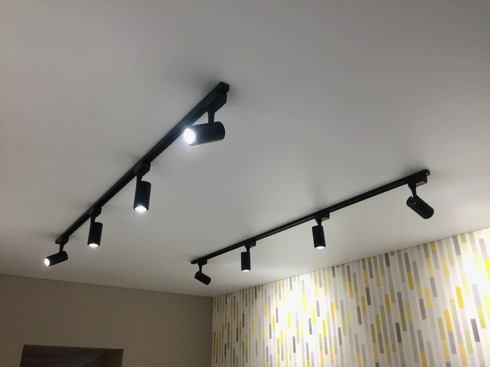 Трековые светильники