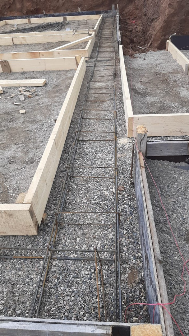 Возведение фундамента