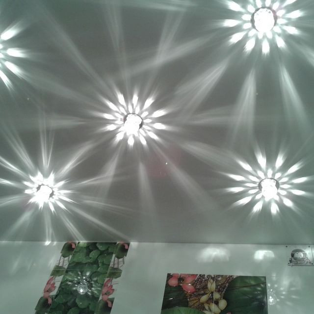 Натяжные потолки