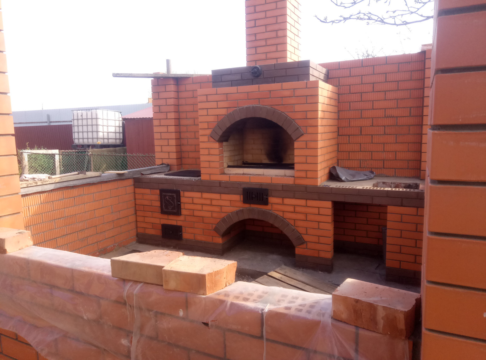 Печи и беседки