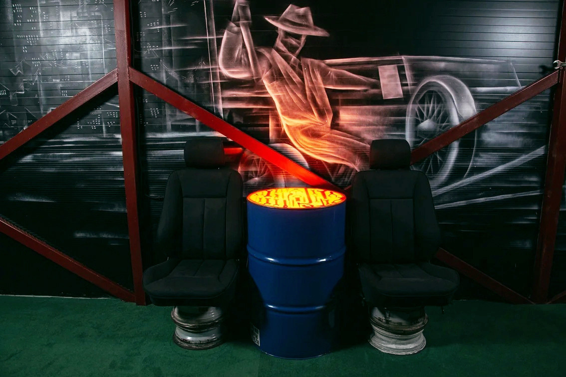 Бильярдная "Гараж-Кураж"