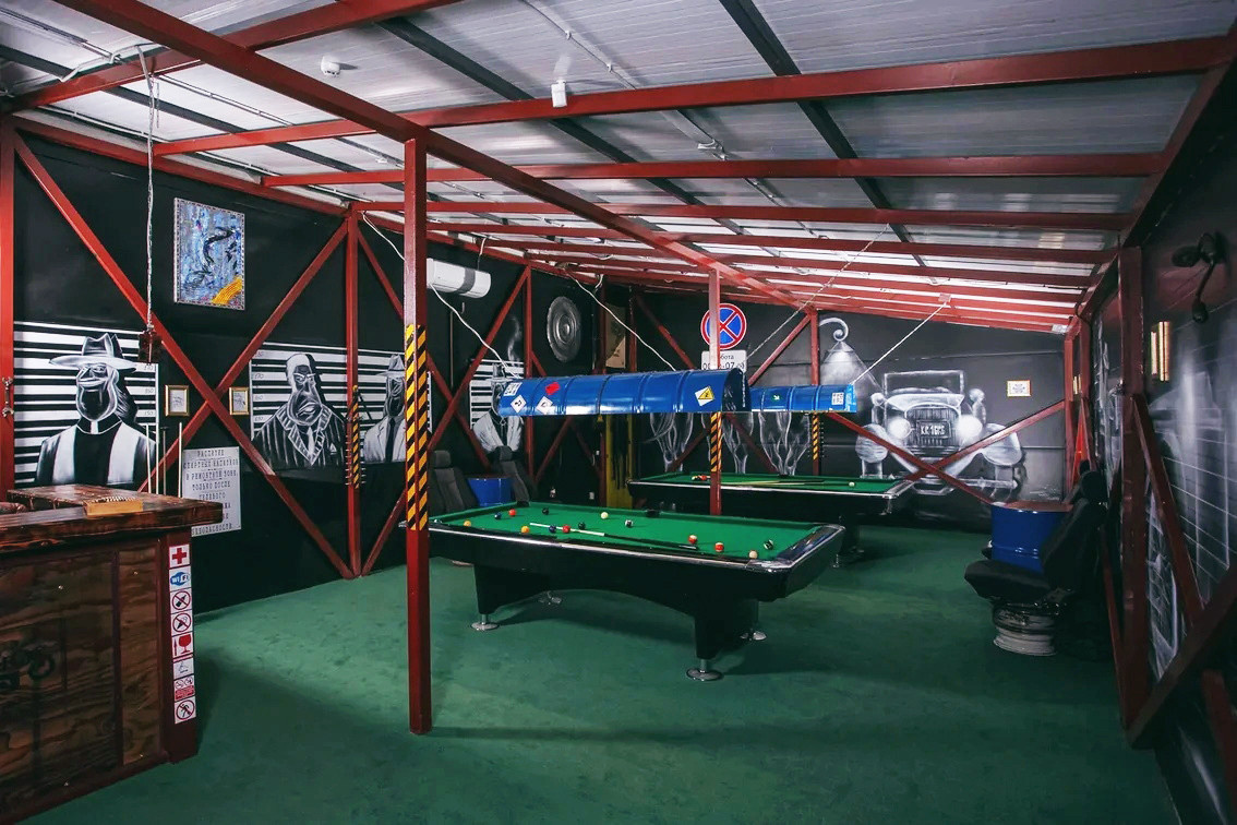 Бильярдная "Гараж-Кураж"
