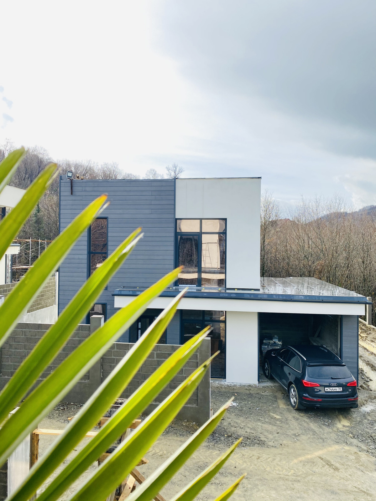 Отделка фасадов коттеджного поселка