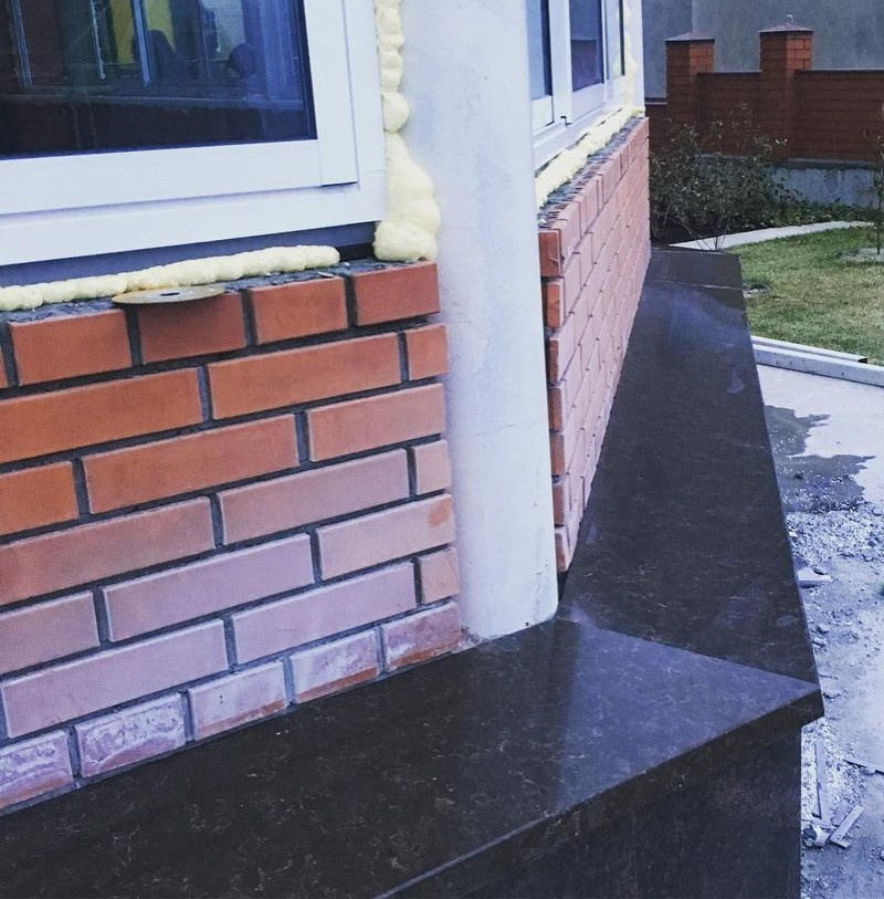 Облицовка коттеджа кварцевым агломератом