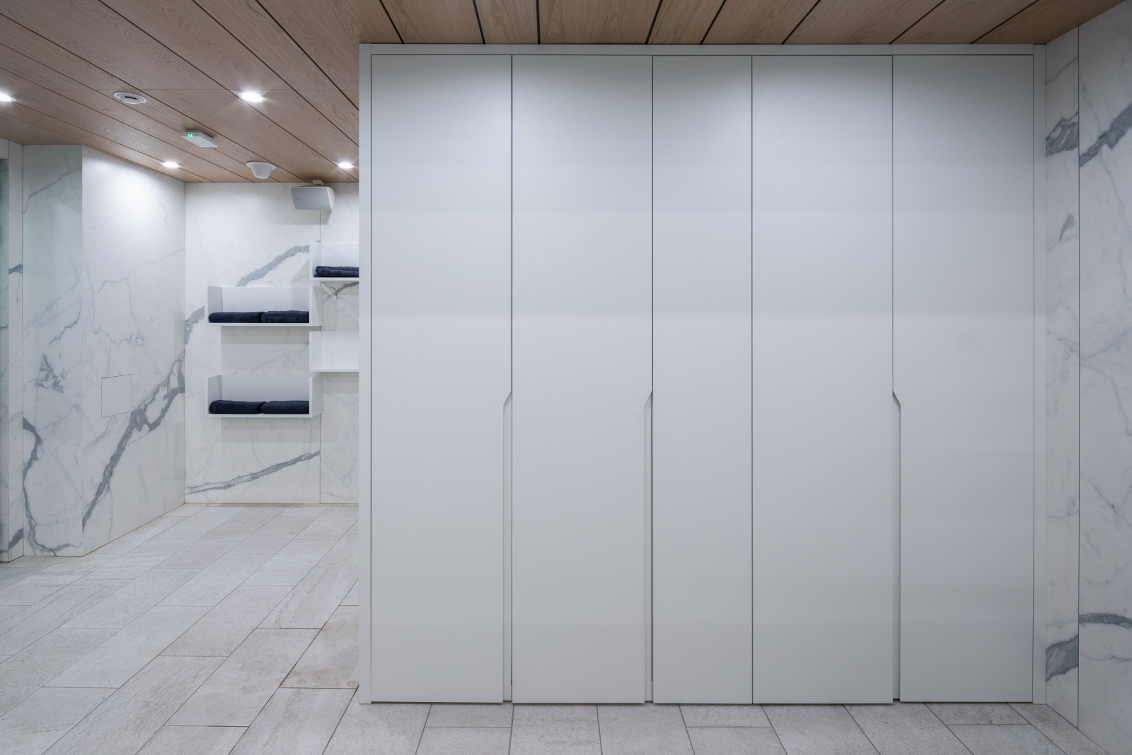 Мебель для бизнеса: Wellness клуб нового формата