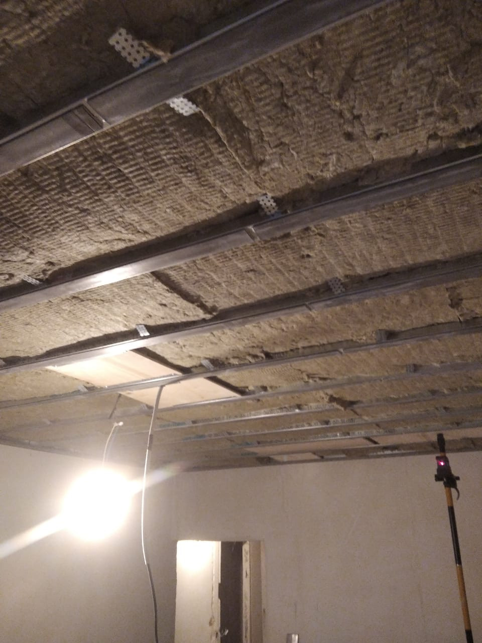 Звукоизоляция потолка и стен 151 м2 Дизельный проезд