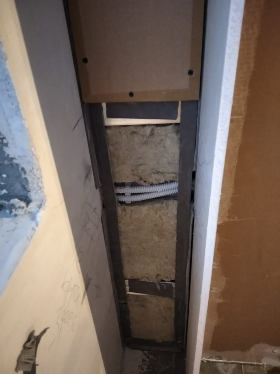 Звукоизоляция потолка и стен 151 м2 Дизельный проезд