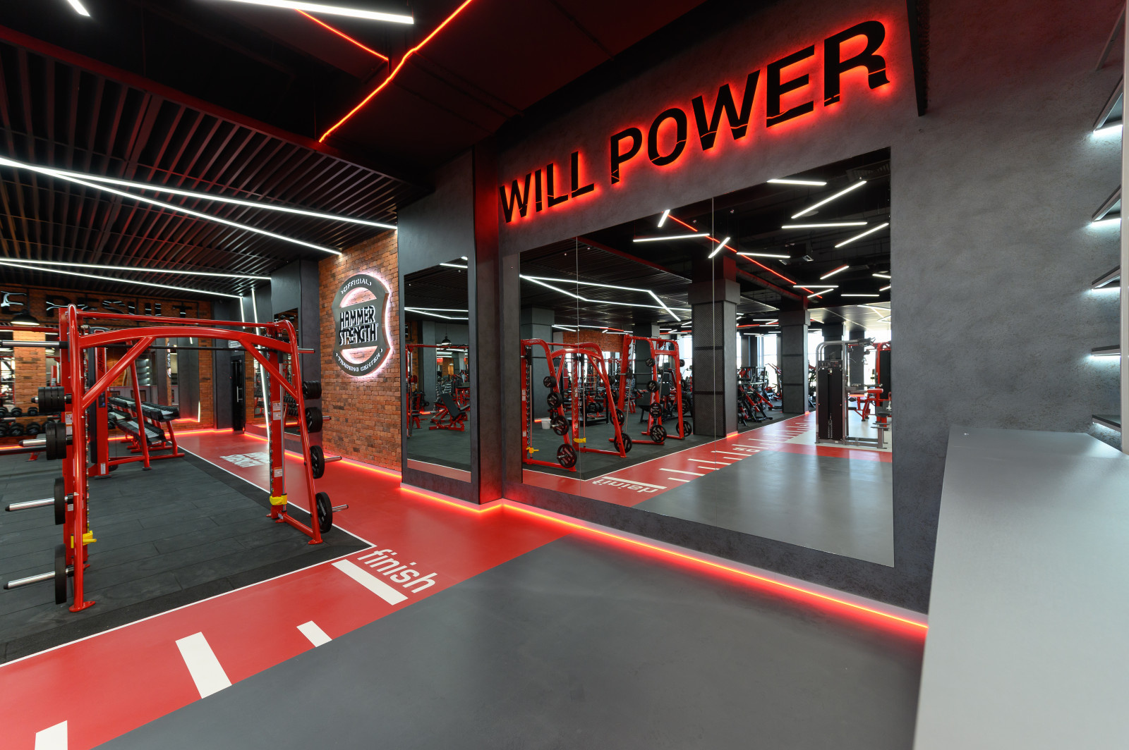 Спортивный клуб EVOgym