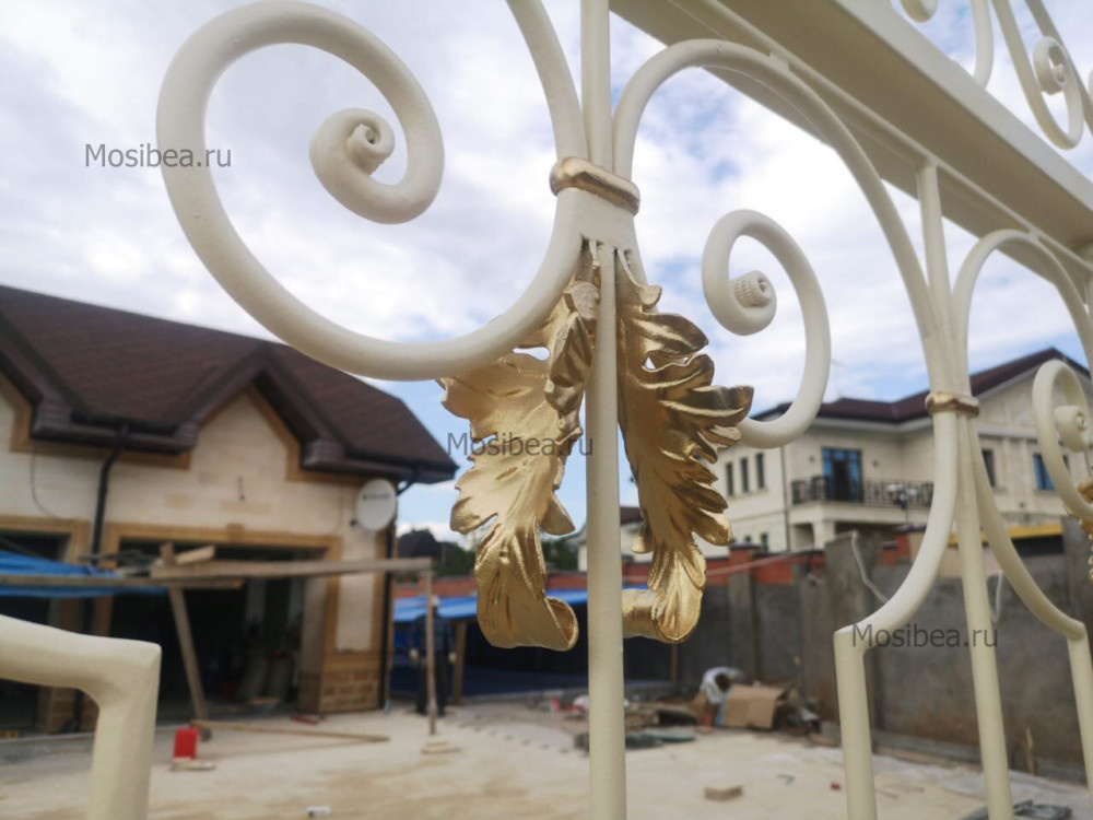 Декоративные ворота