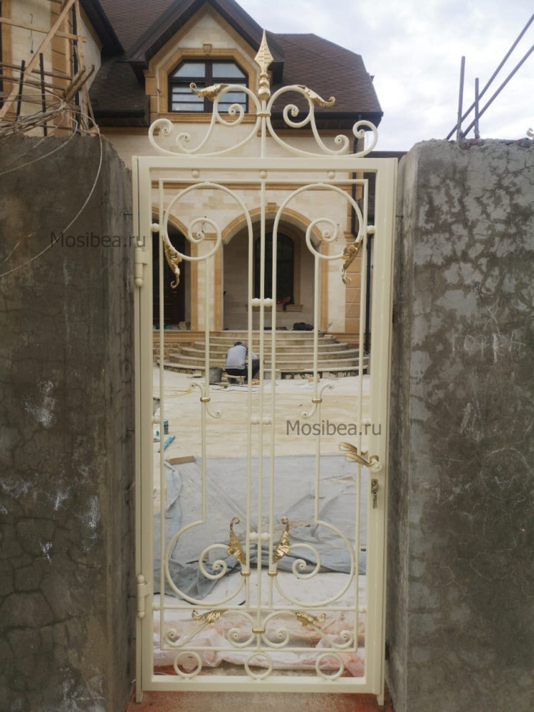 Декоративные ворота