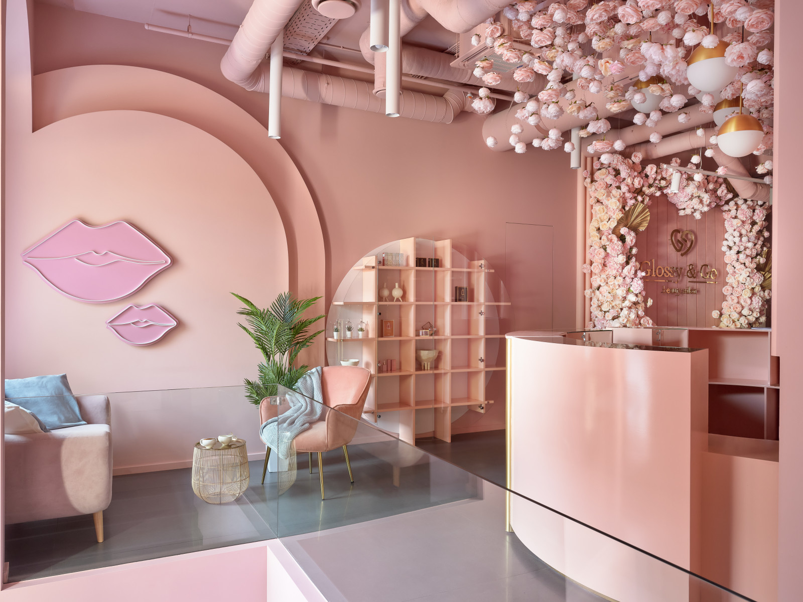 Интерьер в пудрово-розовых оттенках. Студия Beton Salon. Публикация Elle Decor