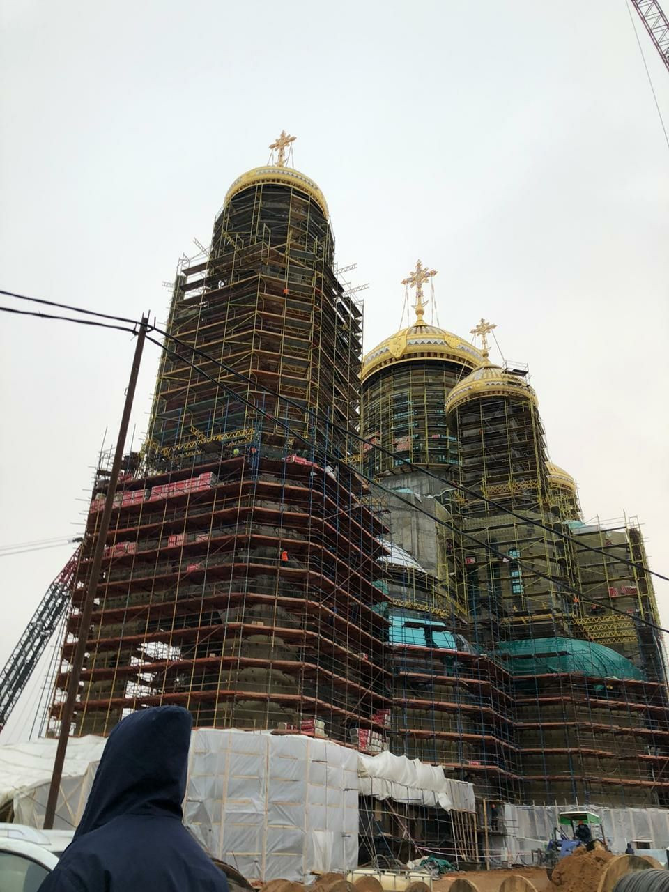 Главный Храм Вооружённых Сил Российсой Федерации - Нижний храм, потолки.