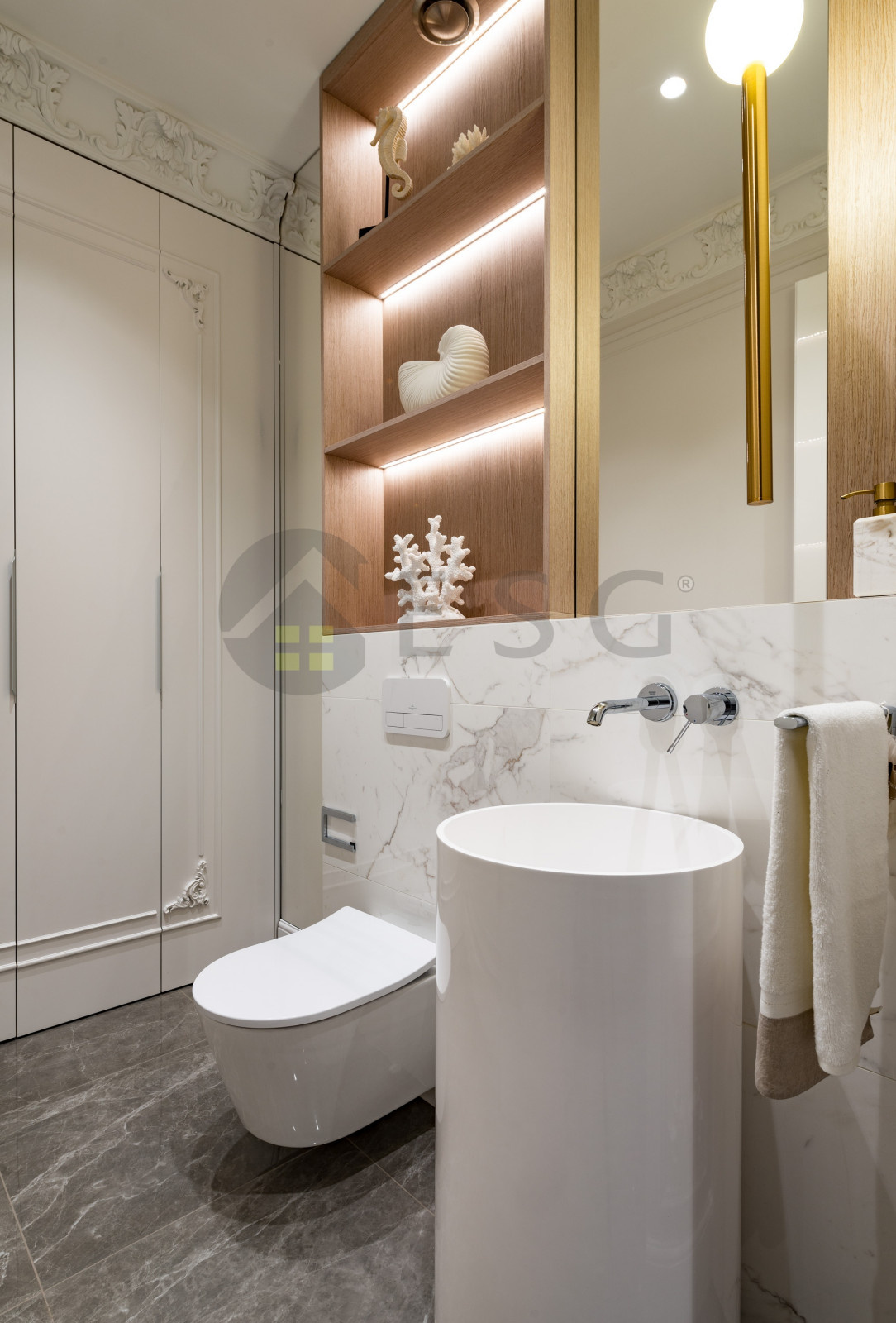 Роскошная квартира с панорамными окнами