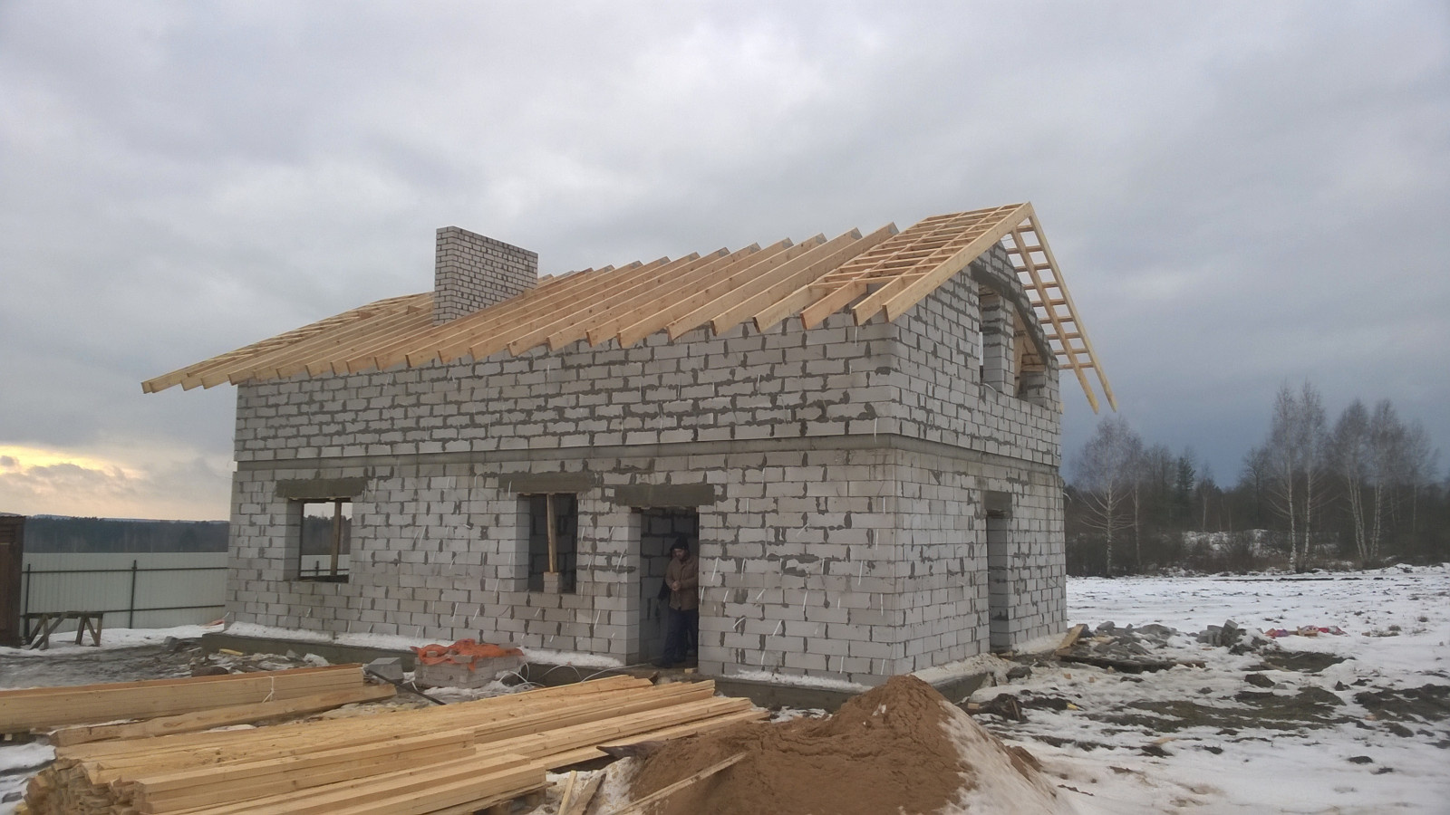 Жилой дом в поселке Акварель