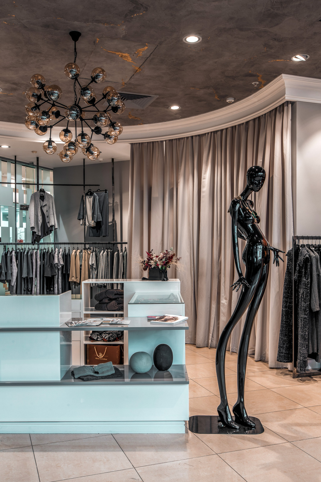 Бутик одежды "The ROOM"