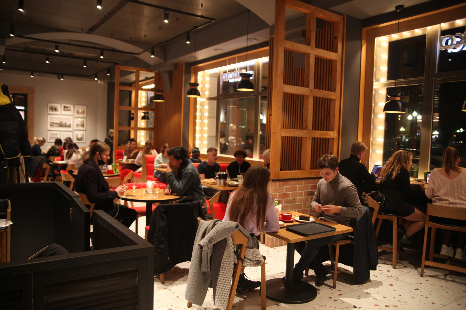 Обложка проекта: Konigsbacker — современная пекарня