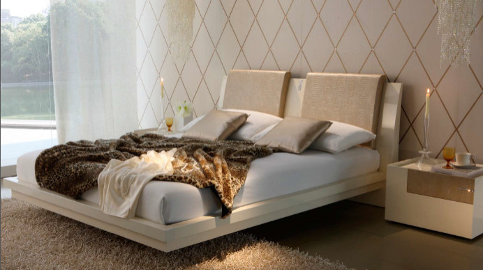 Распродажа выставочных образцов итальянской мебели, светильников и аксессуаров