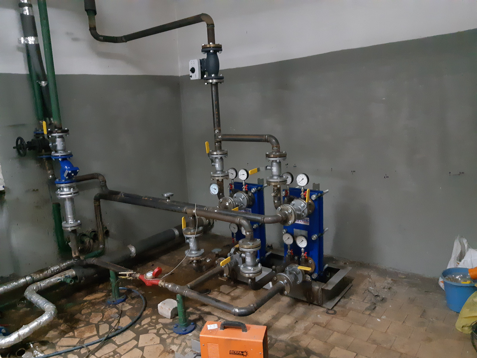 Тепловой пункт нефтезавода