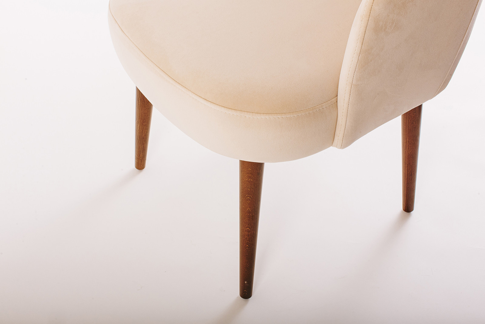 Стул для кухни с мягкой cпинкой и каретной стяжкой G Mebel модели S-01